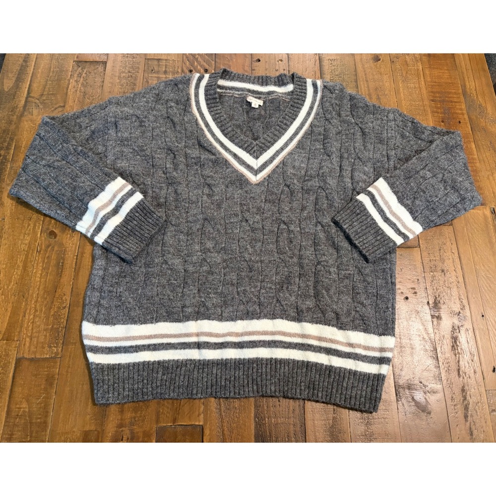 Hem & Thread Gray Cable Knit Varsity V-Neck Sweater Women Medium Striped 7433
